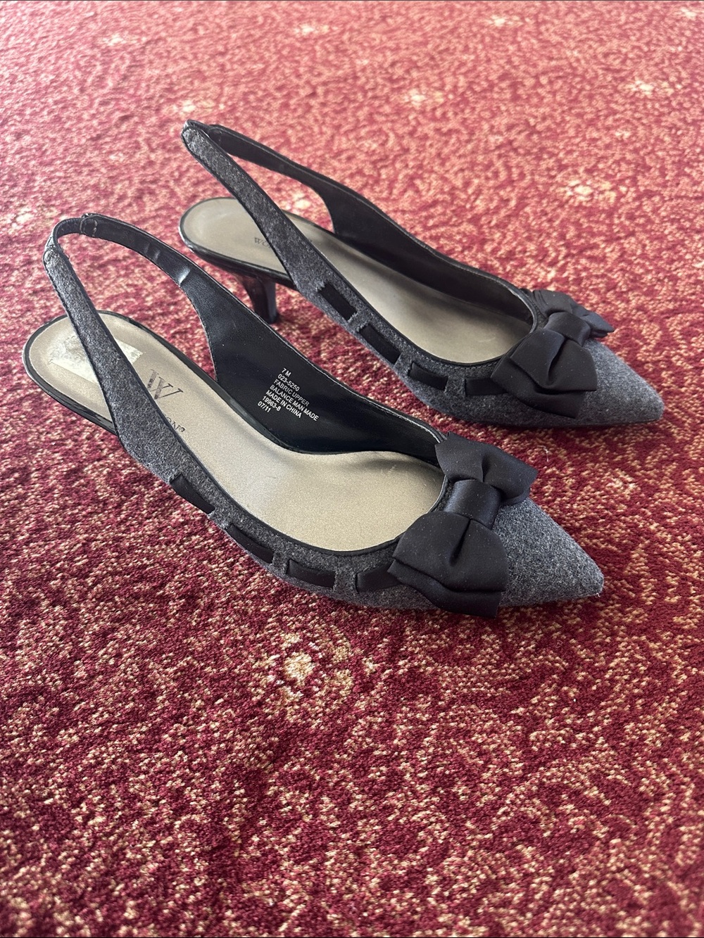 Worthington Black and Gray Pointed-Toe Slingback Heels with Bow